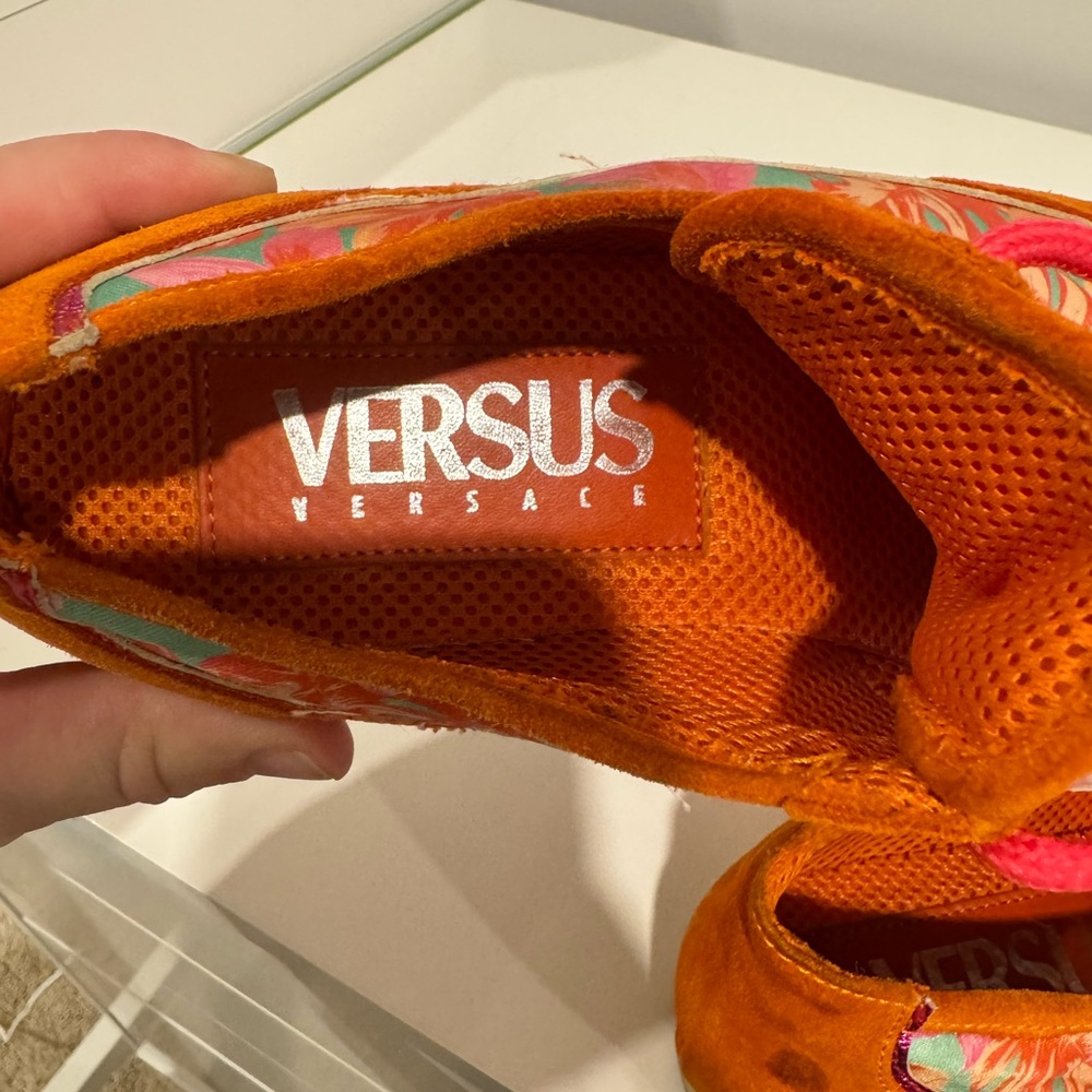 Versus Versace  orange floral sneakers - Picture 12 of 12